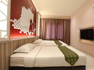 Sri Enstek Hotel - Klia Sepang Buitenkant foto